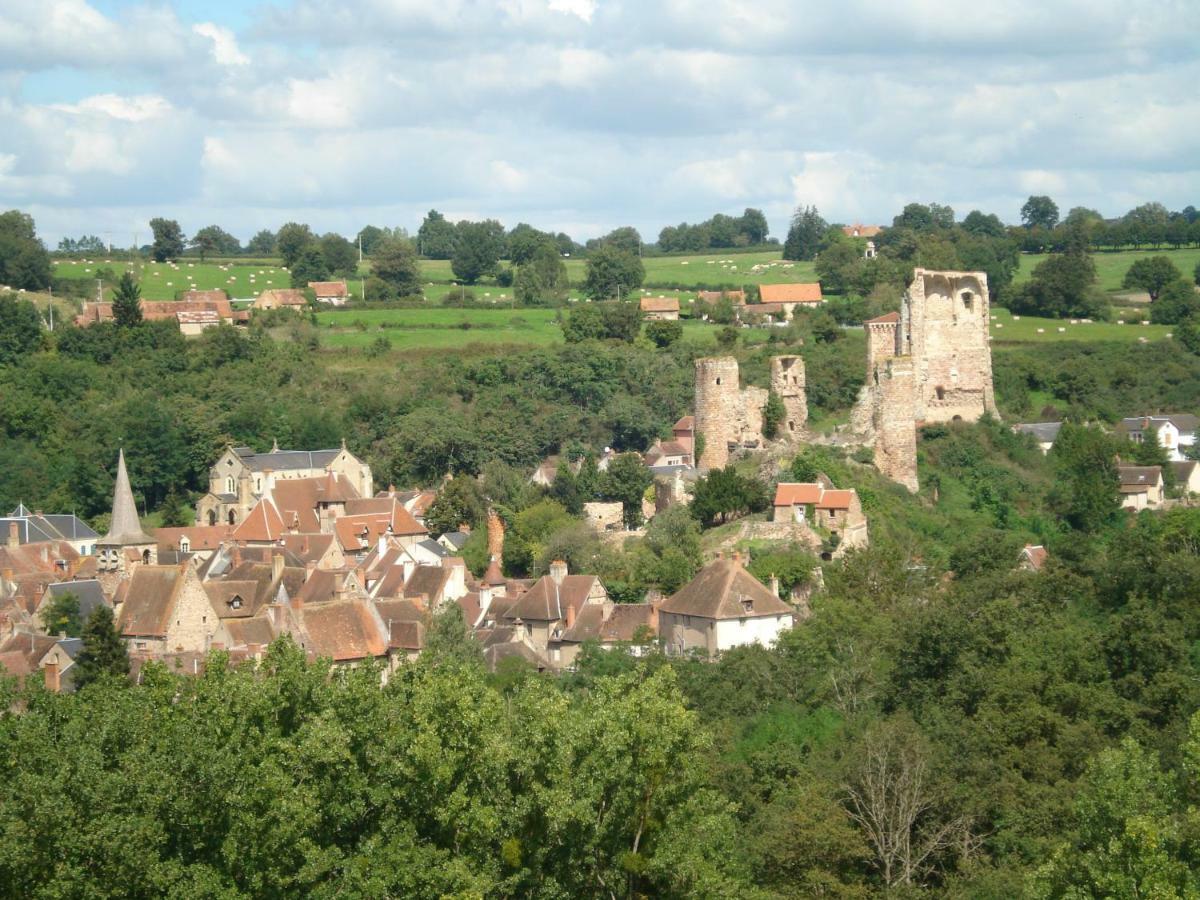 Saint Sauveur Panzió Hérisson Kültér fotó
